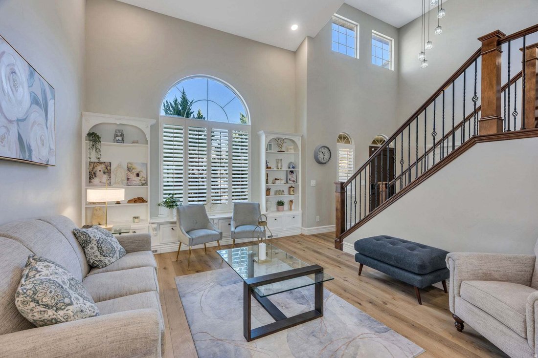 House in Eagle Mountain, Utah, United States 2 - 18551432