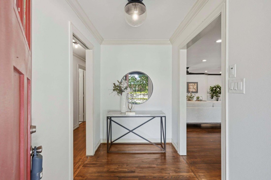 House in Houston, Texas, United States 4 - 18552875