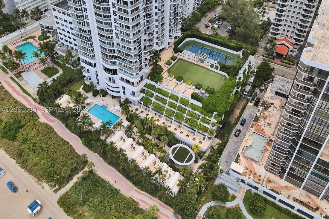Condo in Miami Beach, Florida, United States 4 - 18551934
