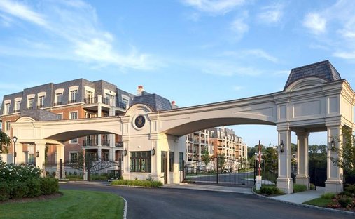 Condo in Manhasset, New York, United States 1