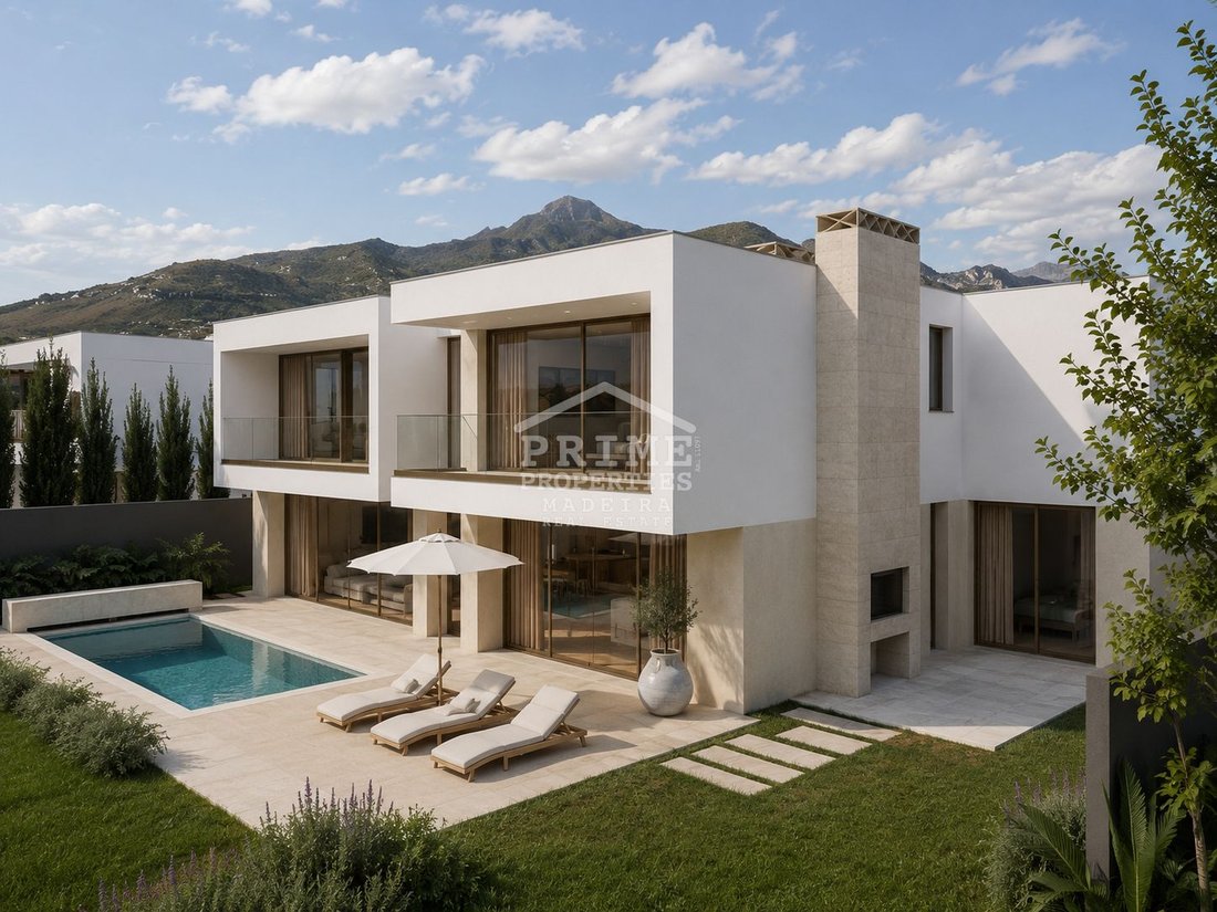 Villa in Calheta, Madeira, Portugal 1 - 14538505