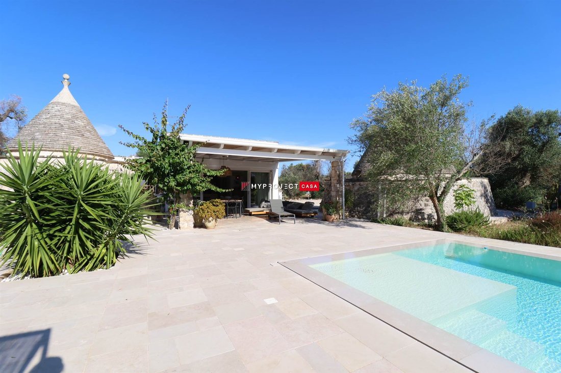 Villa in Belvedere- Sierri - Arrighi, Carovigno, Apulia 2 - 18552986