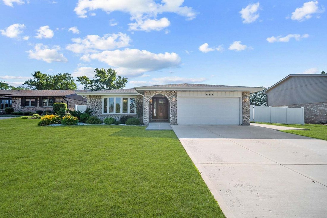 House in Orland Park, Illinois, United States 3 - 18552677