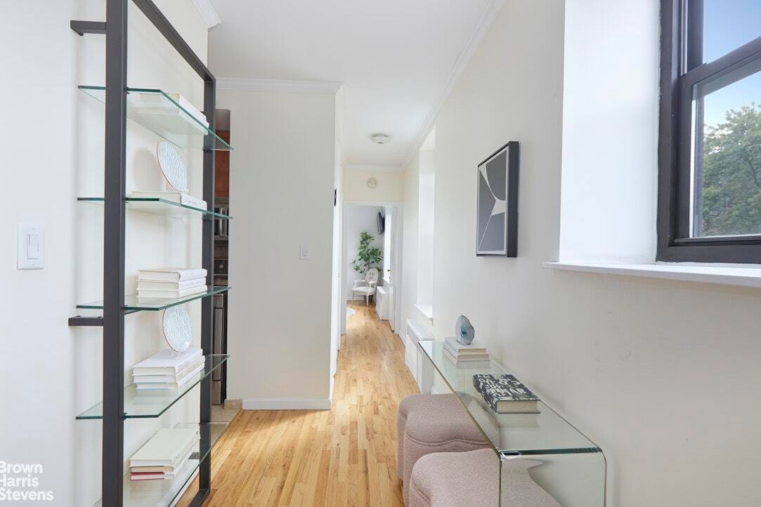 Co Op in New York, New York, United States 4 - 18552574