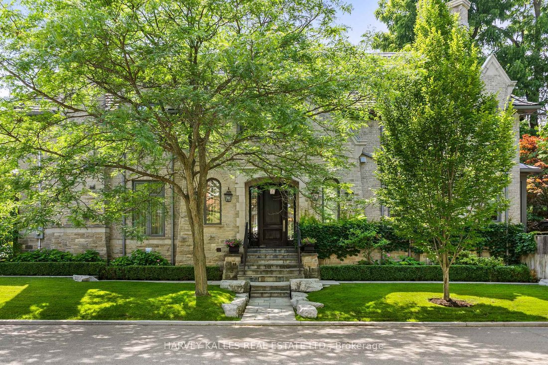 House in Toronto, Ontario, Canada 3 - 18554026