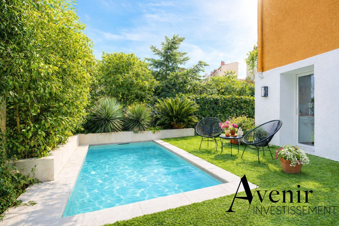 Villa in Croix Rousse-Centre, Lyon 4e Arrondissement, Lyon 1 - 18553522