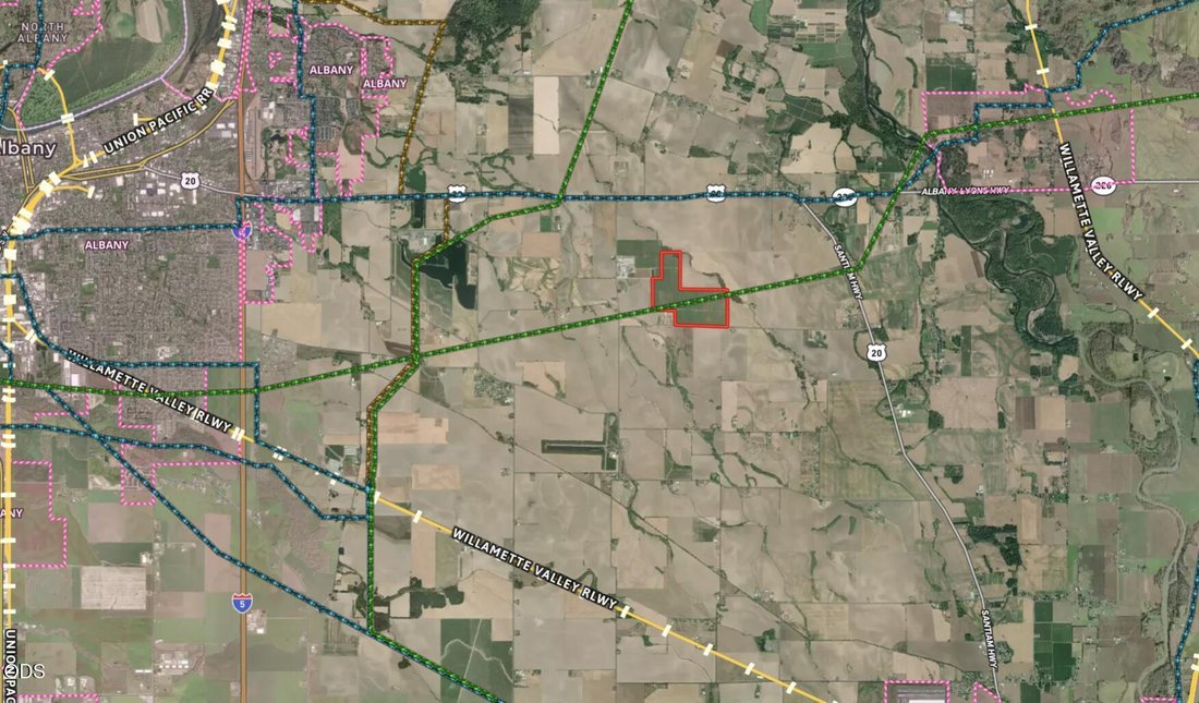 Farm Ranch in Albany, Oregon, United States 5 - 18552245