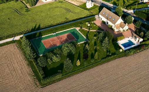 Estate in Chissay-en-Touraine, Centre-Val de Loire, France 1