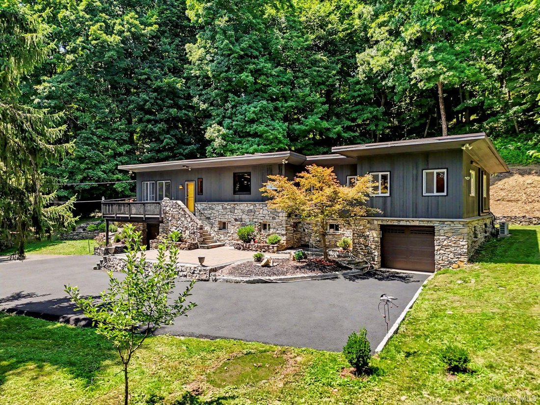 House in Hopewell Junction, New York, United States 1 - 18553082