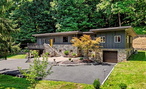 House in Hopewell Junction, New York, United States 1