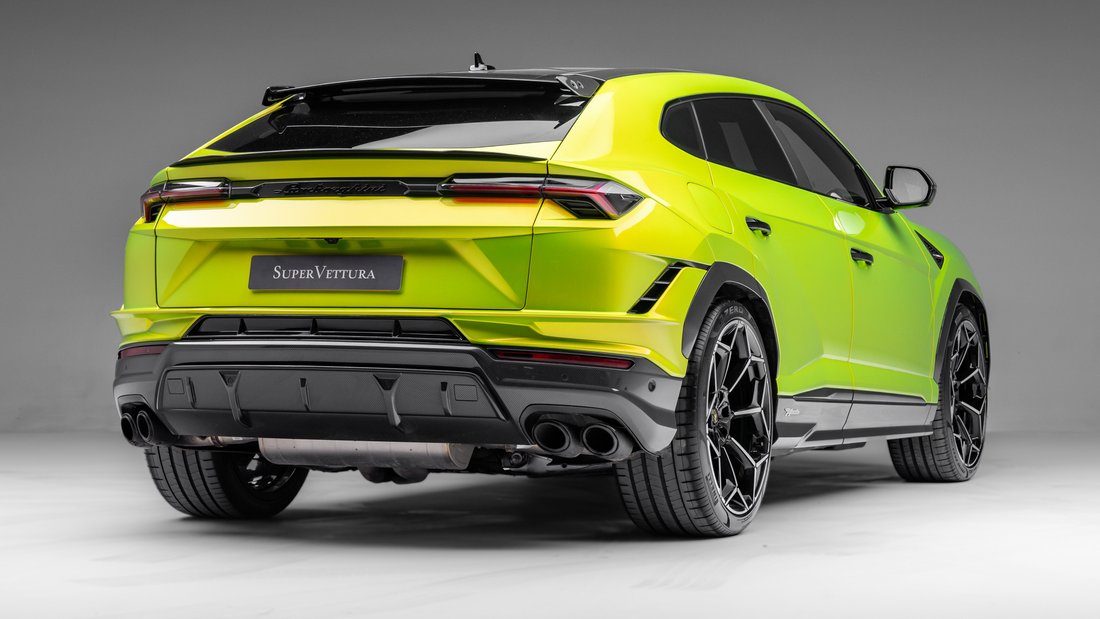 Suv in Sunningdale, United Kingdom 5 - 18553250