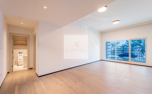 Apartment in Palm Jumeirah, Dubai, United Arab Emirates 1