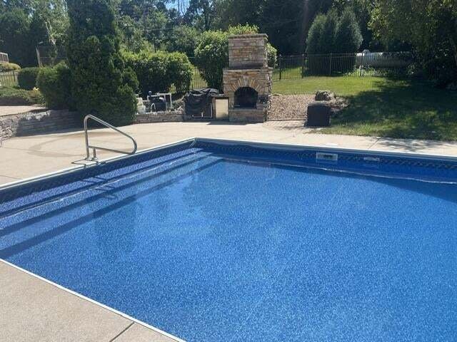 House in New Berlin, Wisconsin, United States 5 - 18508393