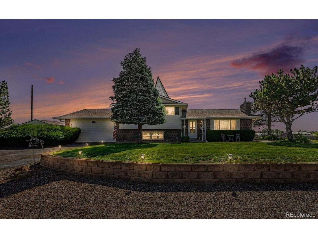 House in Aurora, Colorado, United States 3 - 18552022