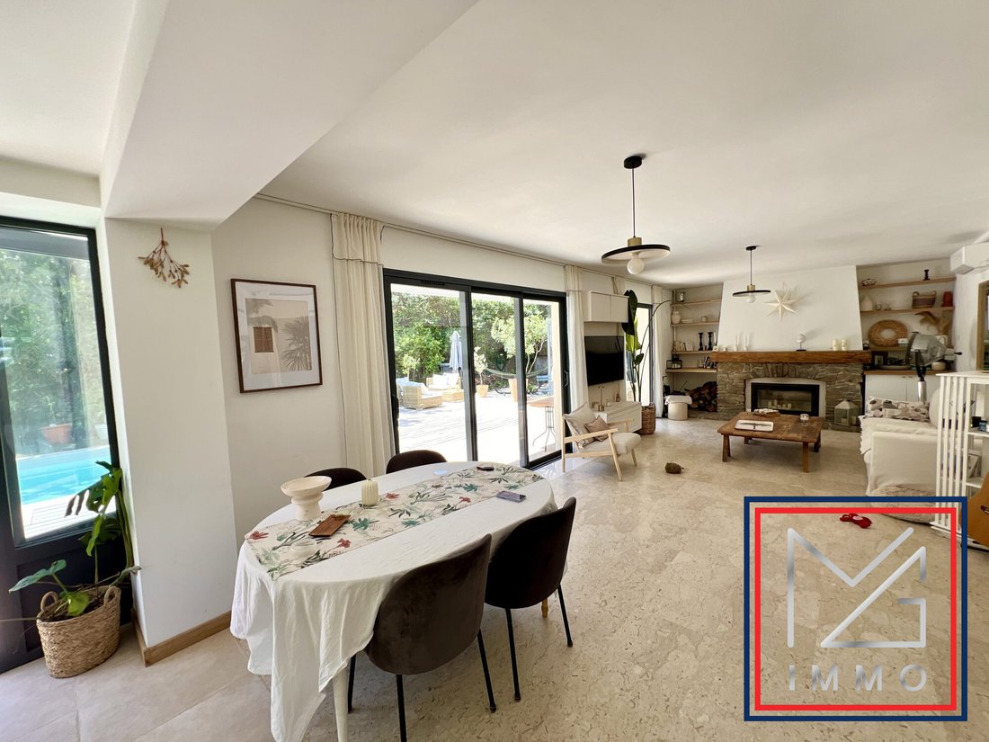 Country House in La Garde, Provence-Alpes-Côte d'Azur, France 4 - 18267151
