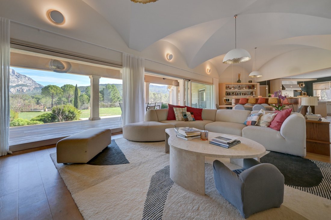 House in Le Tholonet, Provence-Alpes-Côte d'Azur, France 4 - 17298277