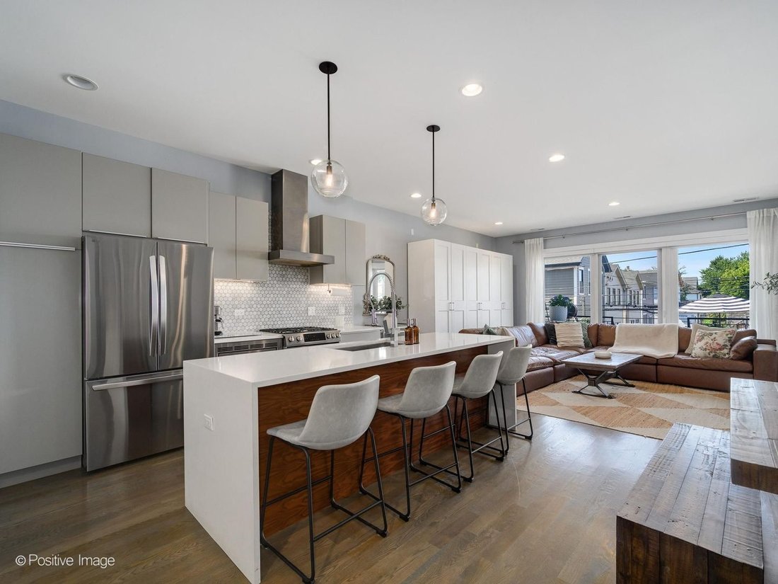 Condo in Chicago, Illinois, United States 4 - 18548737