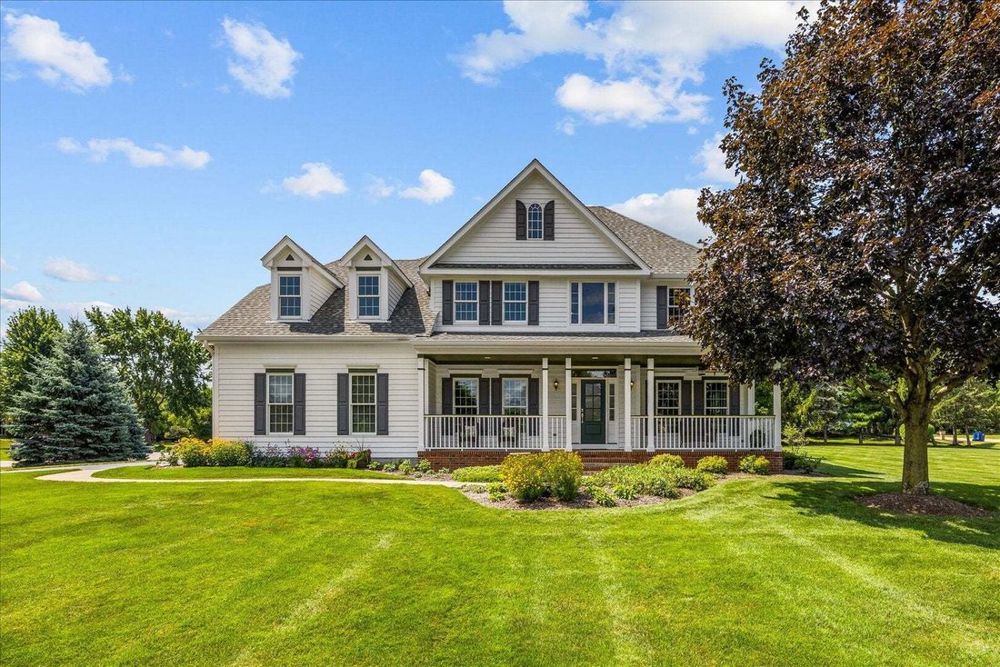 House in Campton Hills, Illinois, United States 1 - 18552605