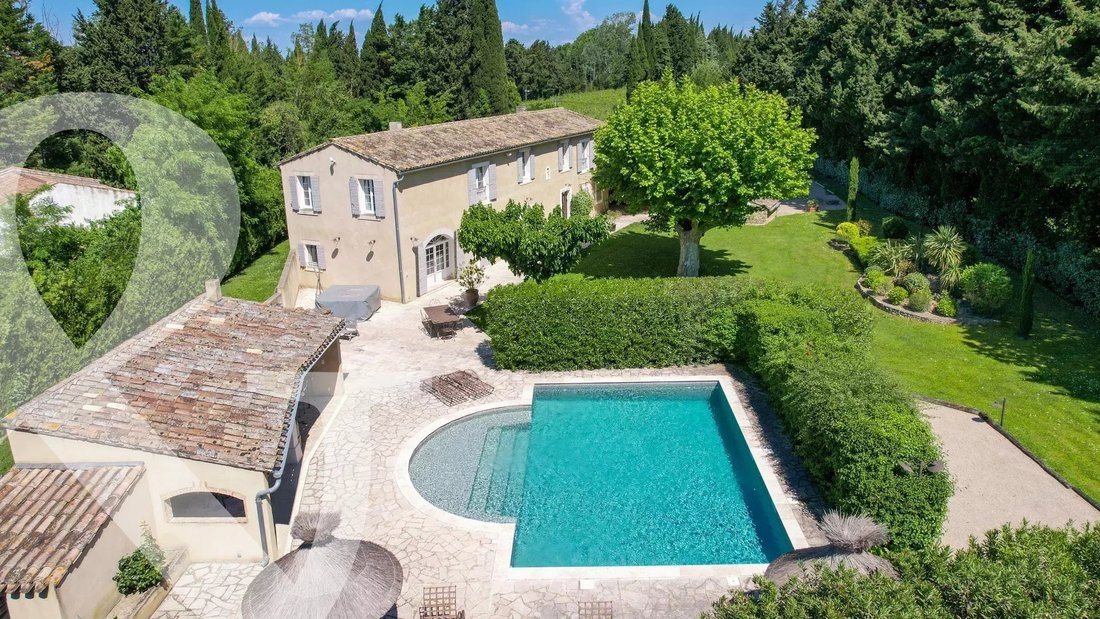 Maison à Saint-Rémy-de-Provence, Provence-Alpes-Côte d'Azur, France 1 - 18549494