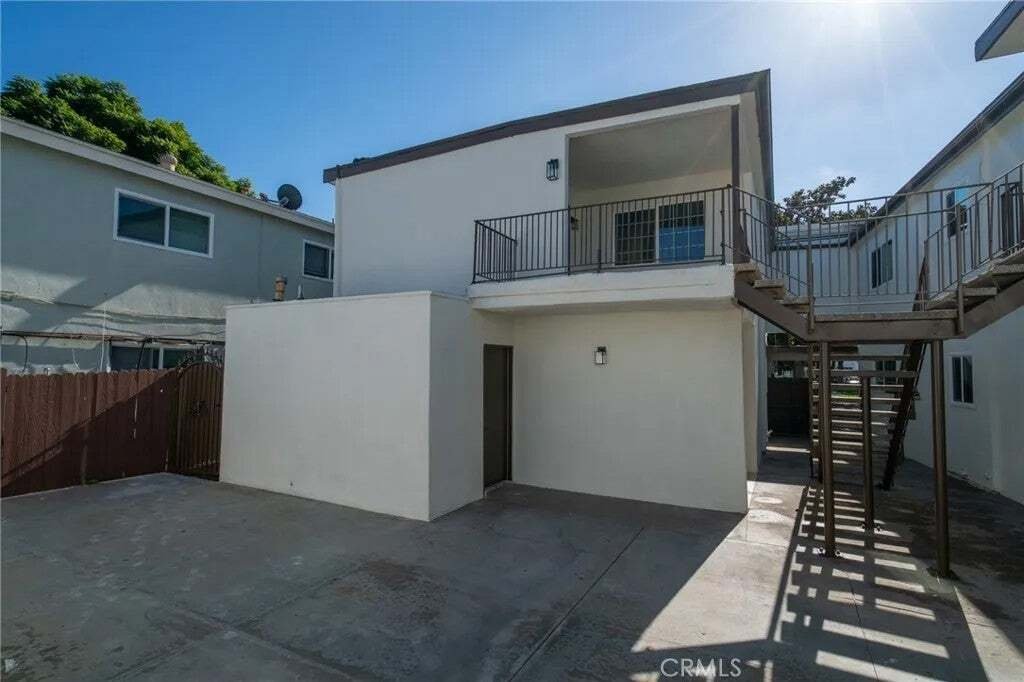 Fullerton, California, United States 5 - 16812256