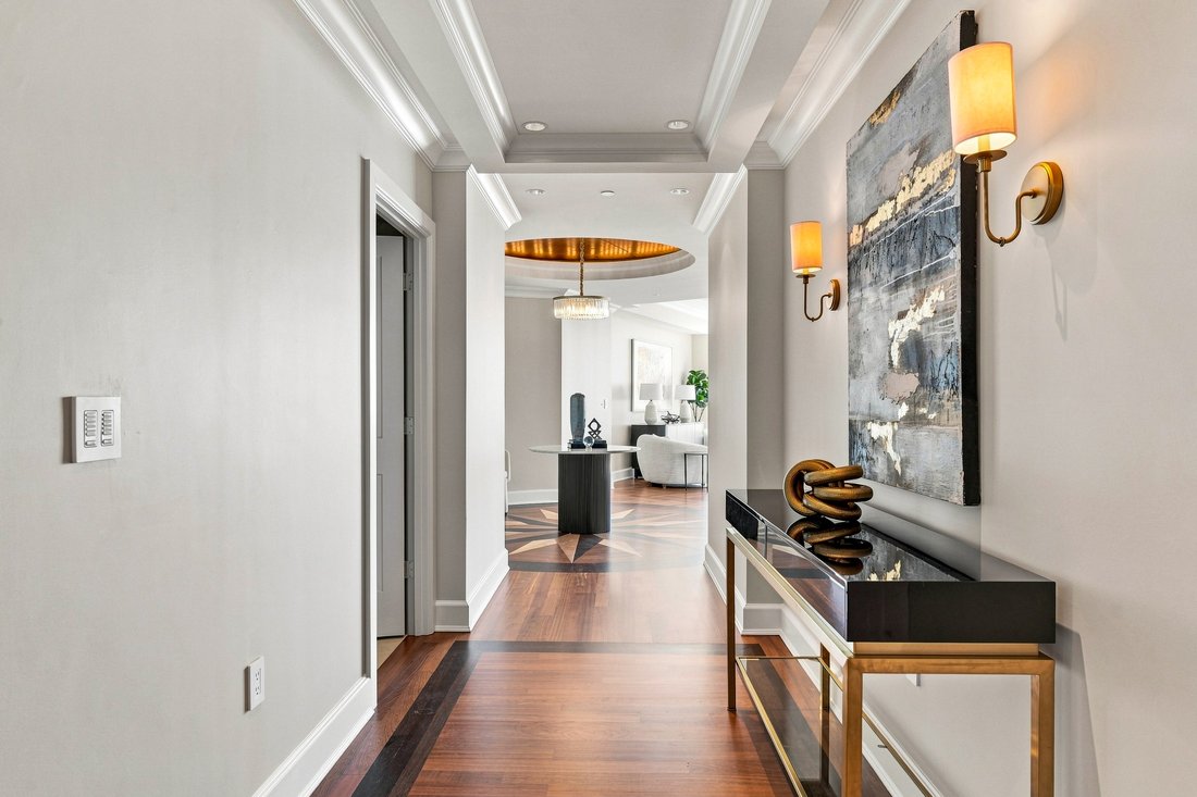 Condo in Milwaukee, Wisconsin, United States 4 - 18547103