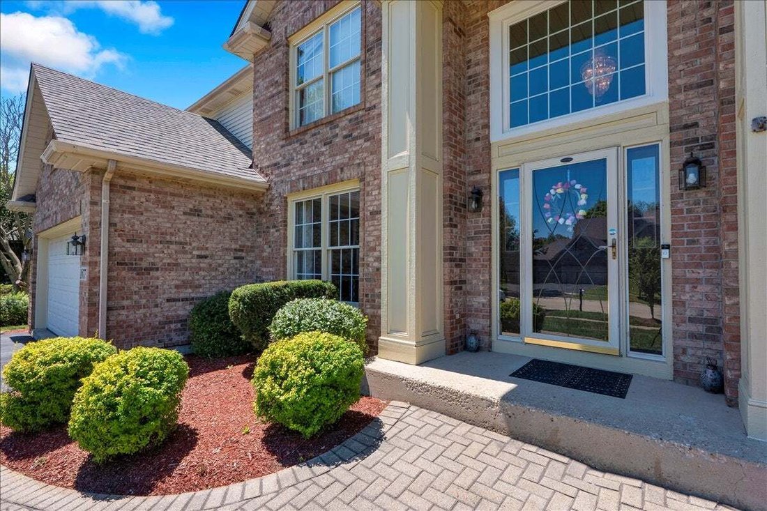 House in Bolingbrook, Illinois, United States 3 - 18552626