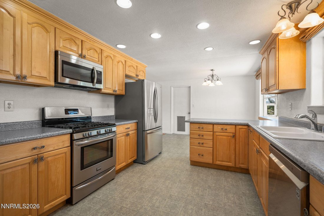 House in New Washoe City, Nevada, United States 4 - 18551401