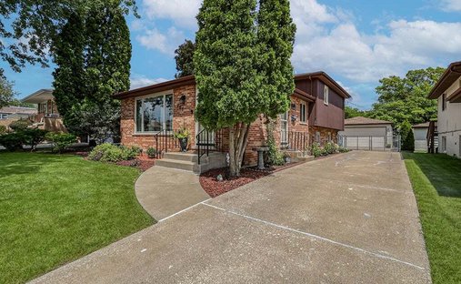 House in Lemont, Illinois, United States 1