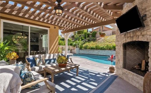 House in Santa Clarita, California, United States 1