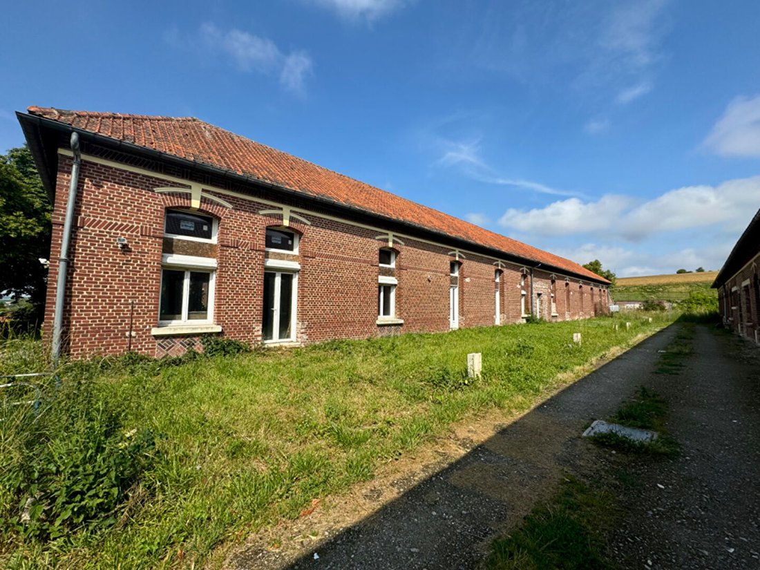 Moreuil, Hauts-de-France, France 4 - 18553552