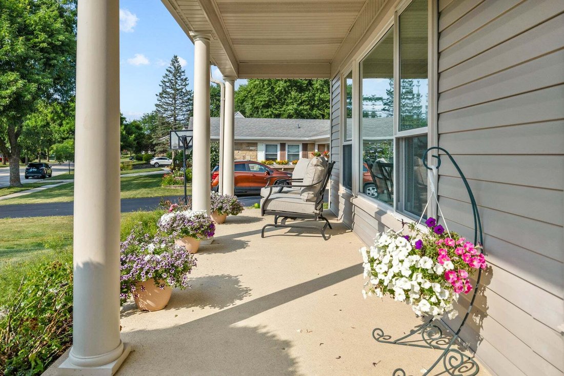 House in Schaumburg, Illinois, United States 4 - 18548772