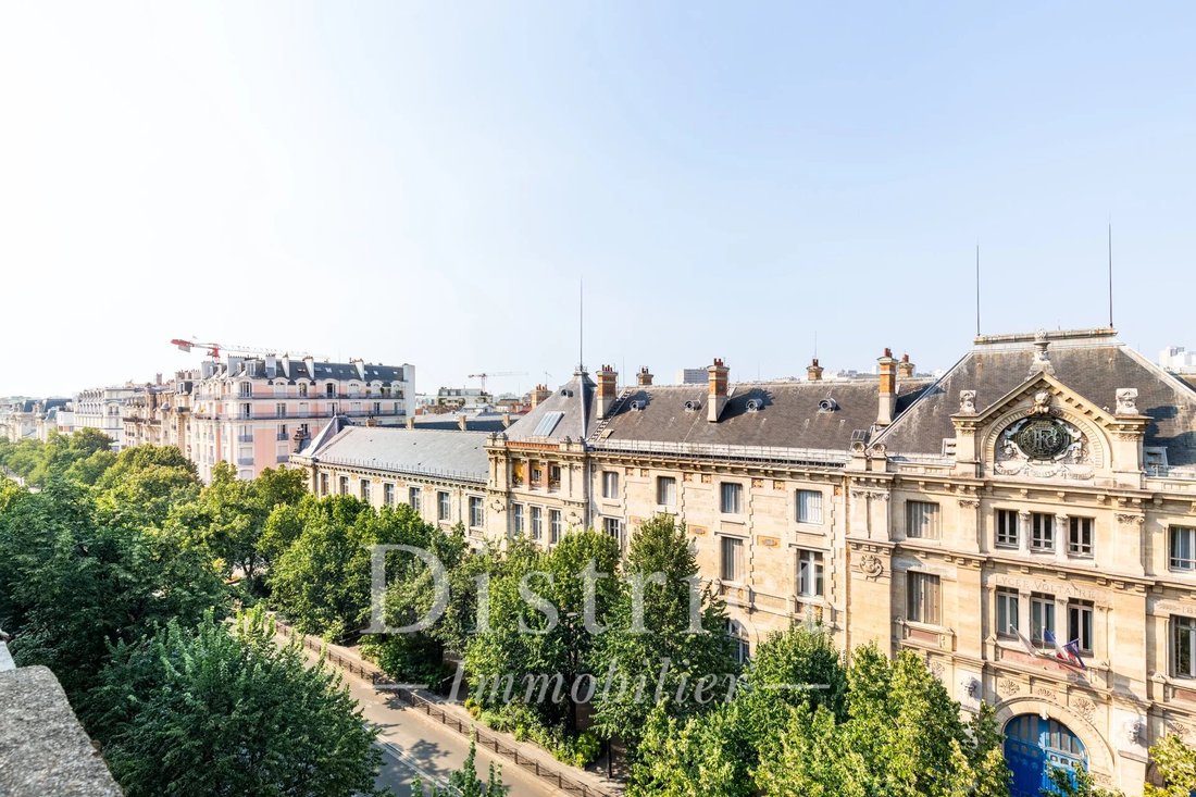 Apartment in Belleville-Saint Maur, Paris 11e Arrondissement, Paris 1 - 18553256