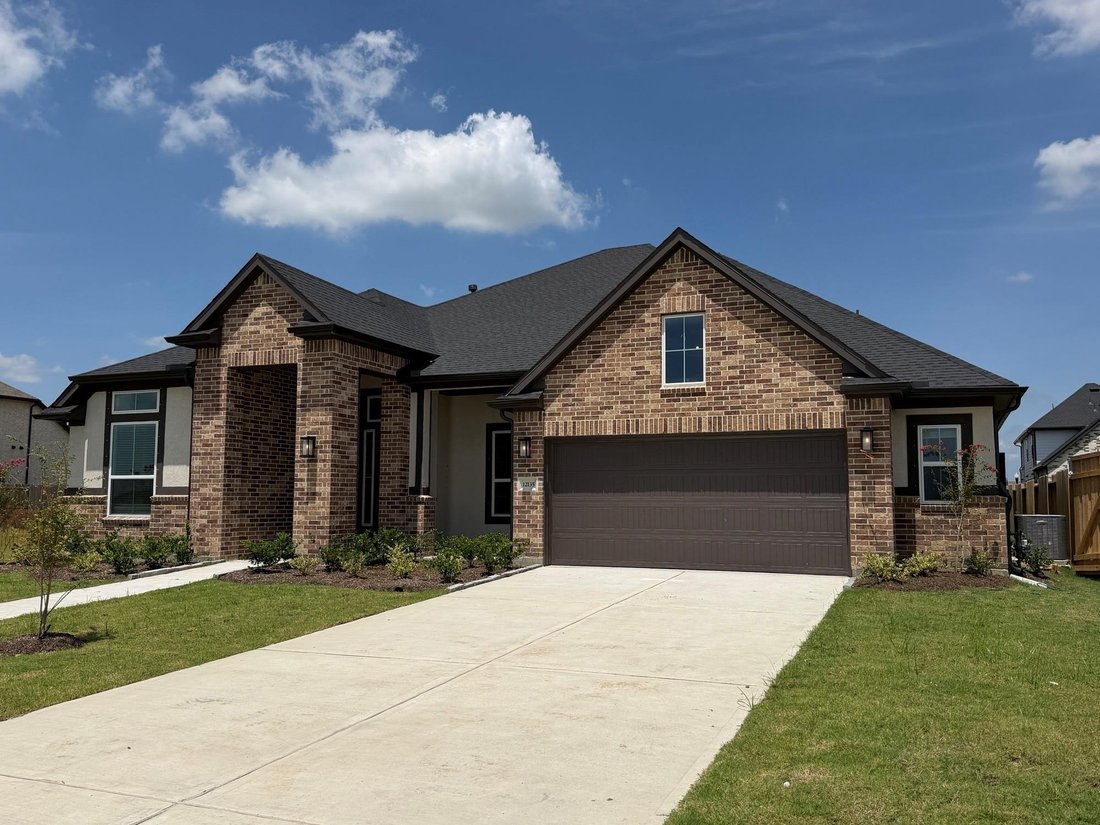 House in Mont Belvieu, Texas, United States 1 - 17496377