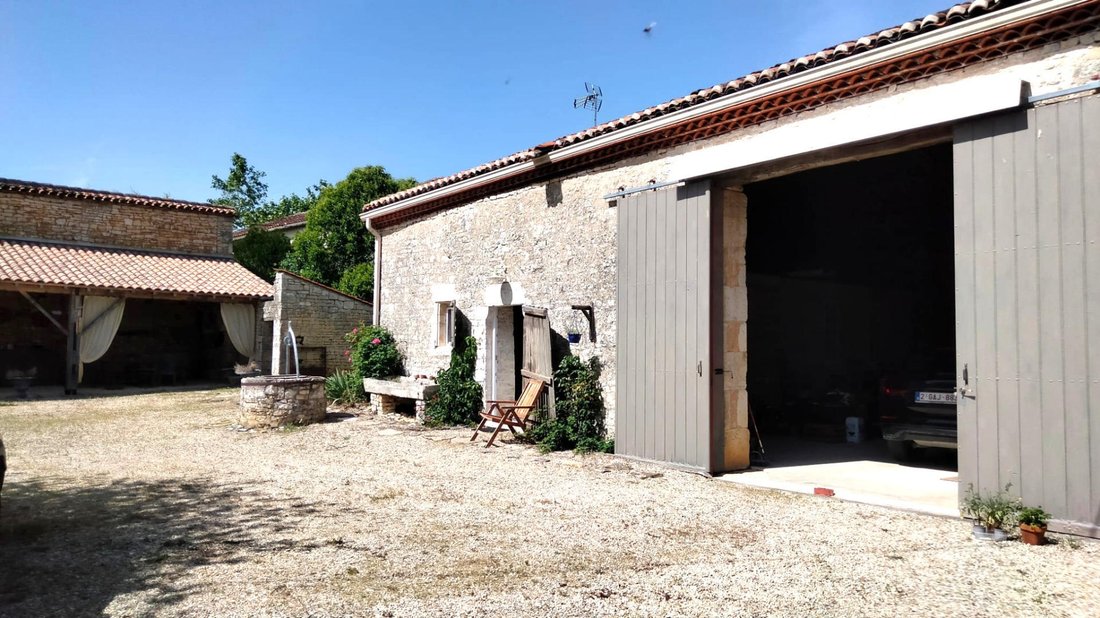 House in Ventouse, Nouvelle-Aquitaine, France 4 - 18549307