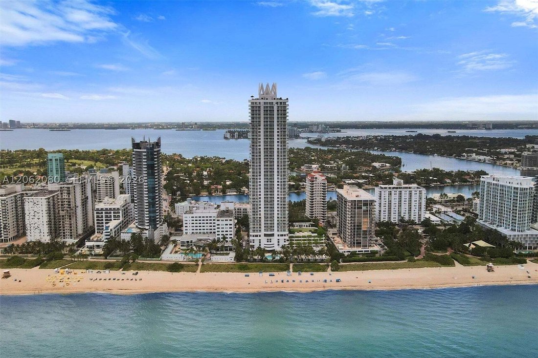 Condo in Miami Beach, Florida, United States 3 - 18551934