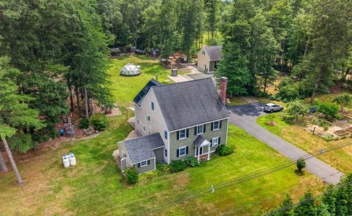 House in Middleborough, Massachusetts, United States 1