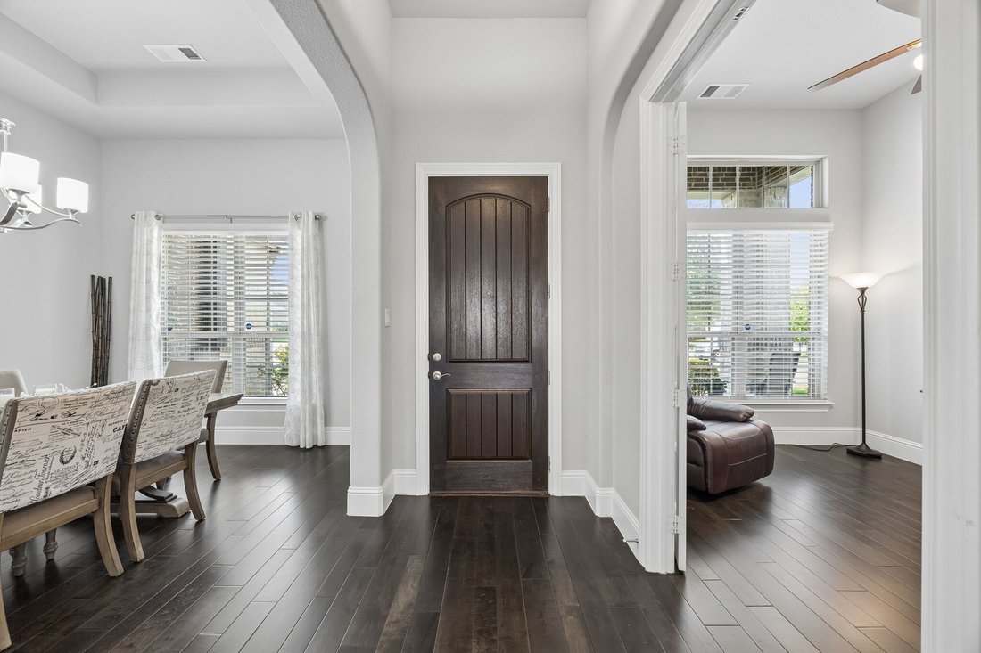 House in Frisco, Texas, United States 4 - 18552256