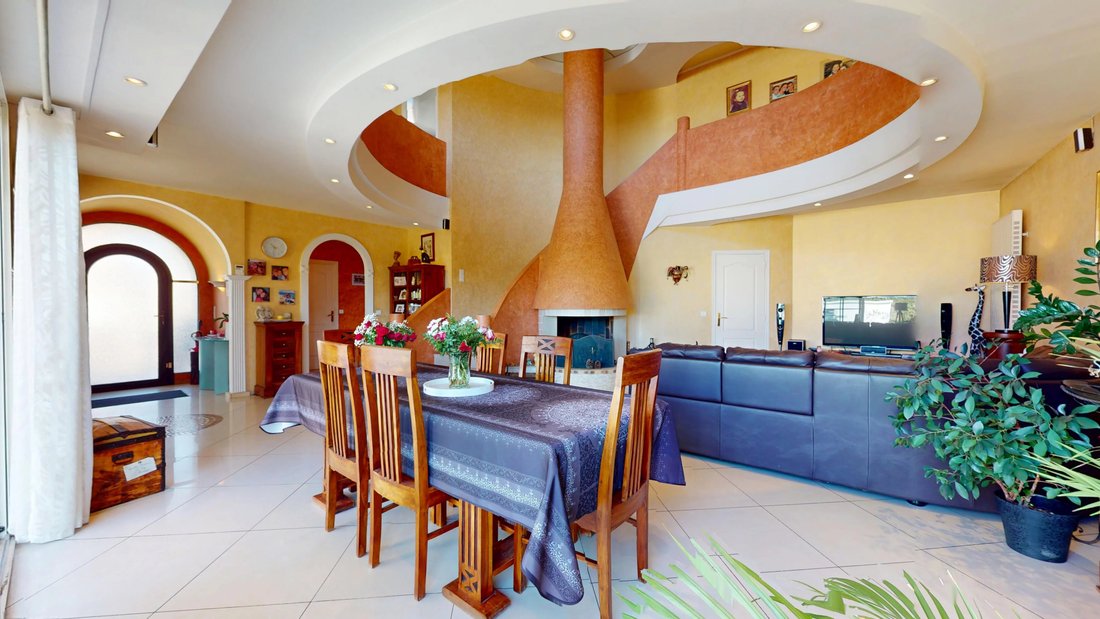 House in Nord Est Sud, Courtry, France 2 - 18553251