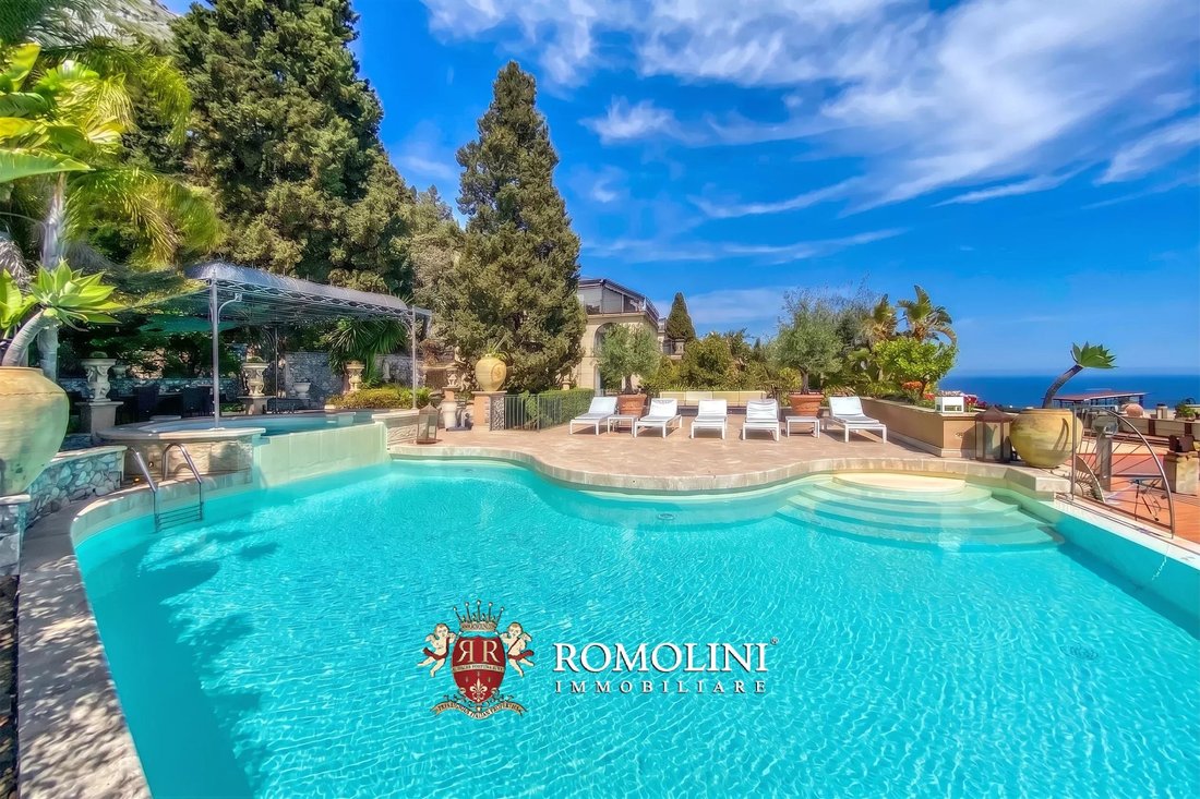 Villa in Taormina, Sicily, Italy 4 - 17918295