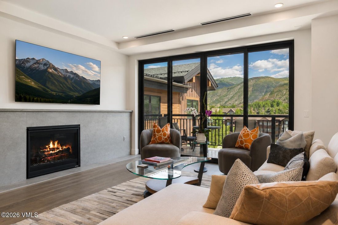Condo in Avon, Colorado, United States 1 - 18551228