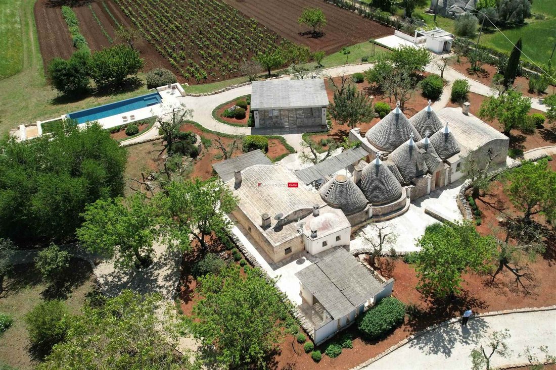 Chalet in Ceglie Messapica, Apulia, Italy 2 - 18553022