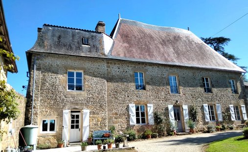 House in Pressac, Nouvelle-Aquitaine, France 1
