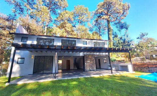 Haus in Santa María Pipioltepec, Bundesstaat Mexiko, Mexiko 1