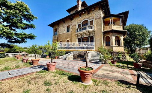 Estate in Esenta, Lonato del Garda, Lombardy 1