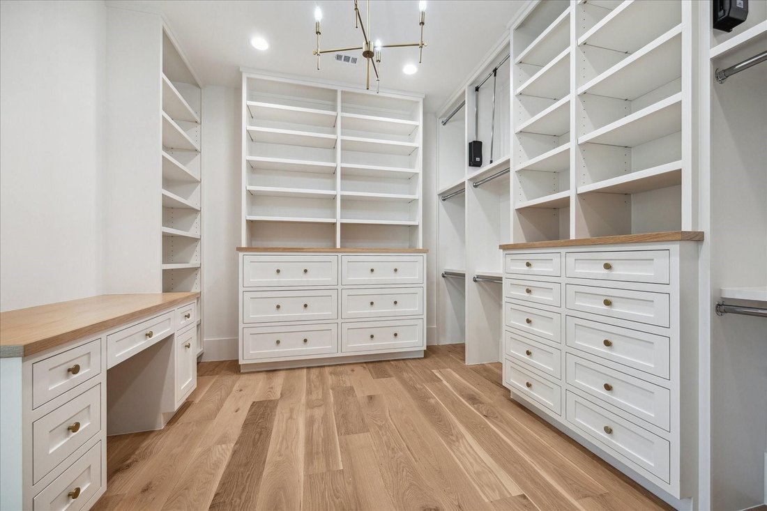 House in Houston, Texas, United States 5 - 18554071
