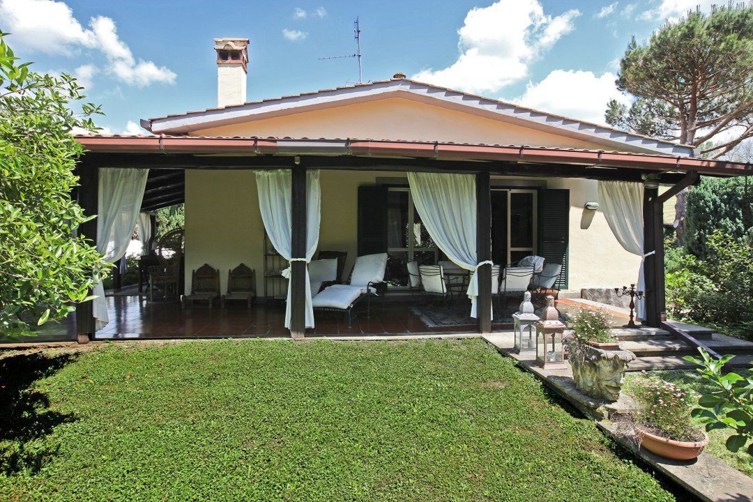 Villa in Campagnano di Roma, Lazio, Italy 1 - 18551416