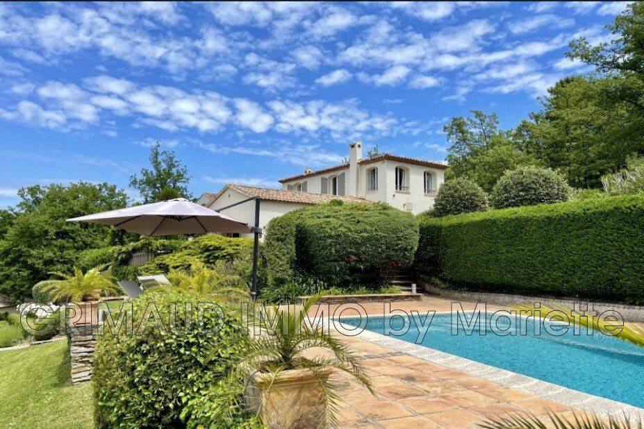 Villa in La Garde-Freinet, Provence-Alpes-Côte d'Azur, France 1 - 15317559