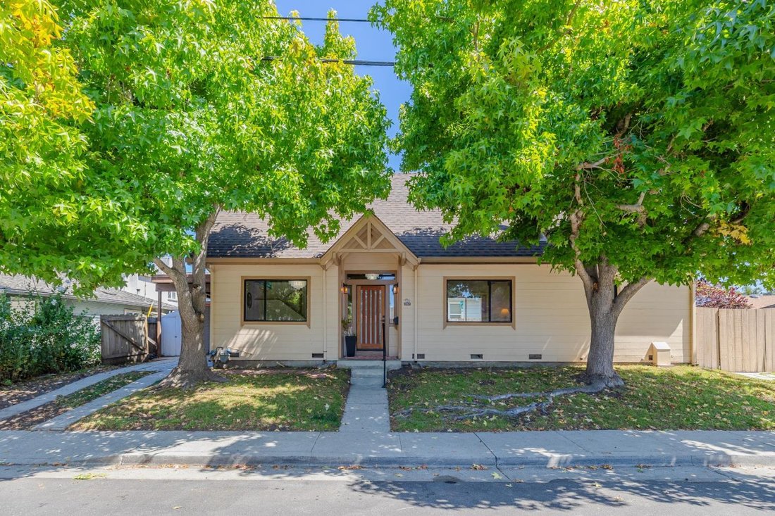House in Capitola, California, United States 2 - 18548102