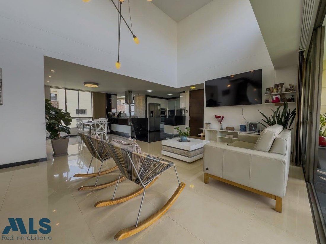 Apartment in Envigado, Antioquia, Colombia 1 - 18549056