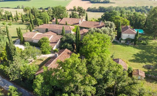 Estate in Faubourg Nord, Auch, France 1